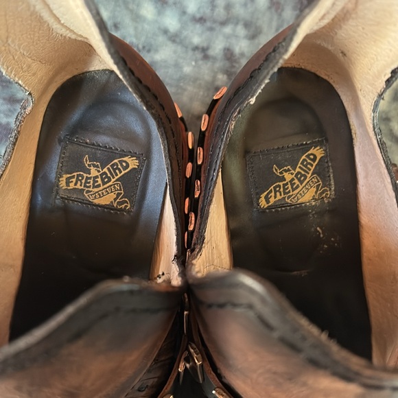 Freebird Blade Distressed Booties - Picture 14 of 15